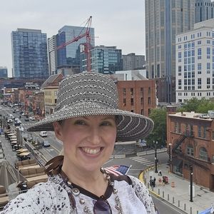 Meet your Posher, Jennifer